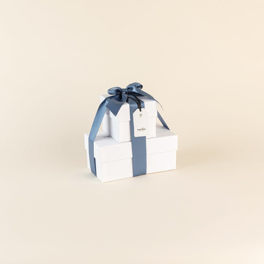 Luxury Home Gift Box: Candle, Coaster & Bath Soak