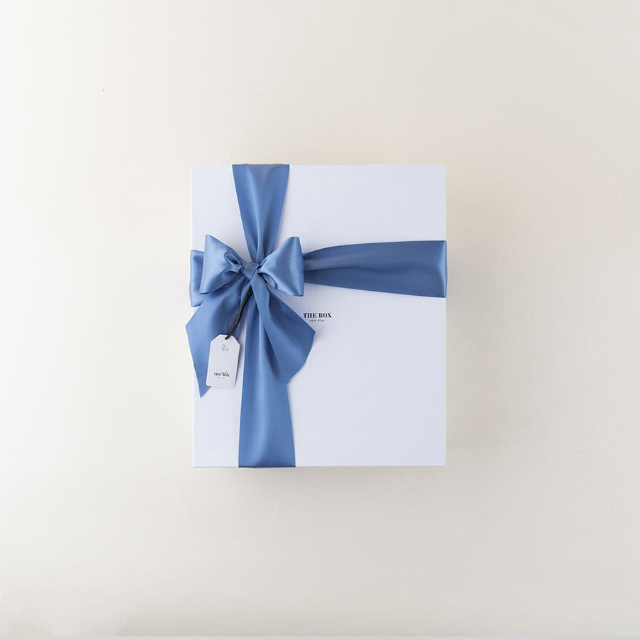 White Luxury- Cozy Essentials Gift Box: Deluxe